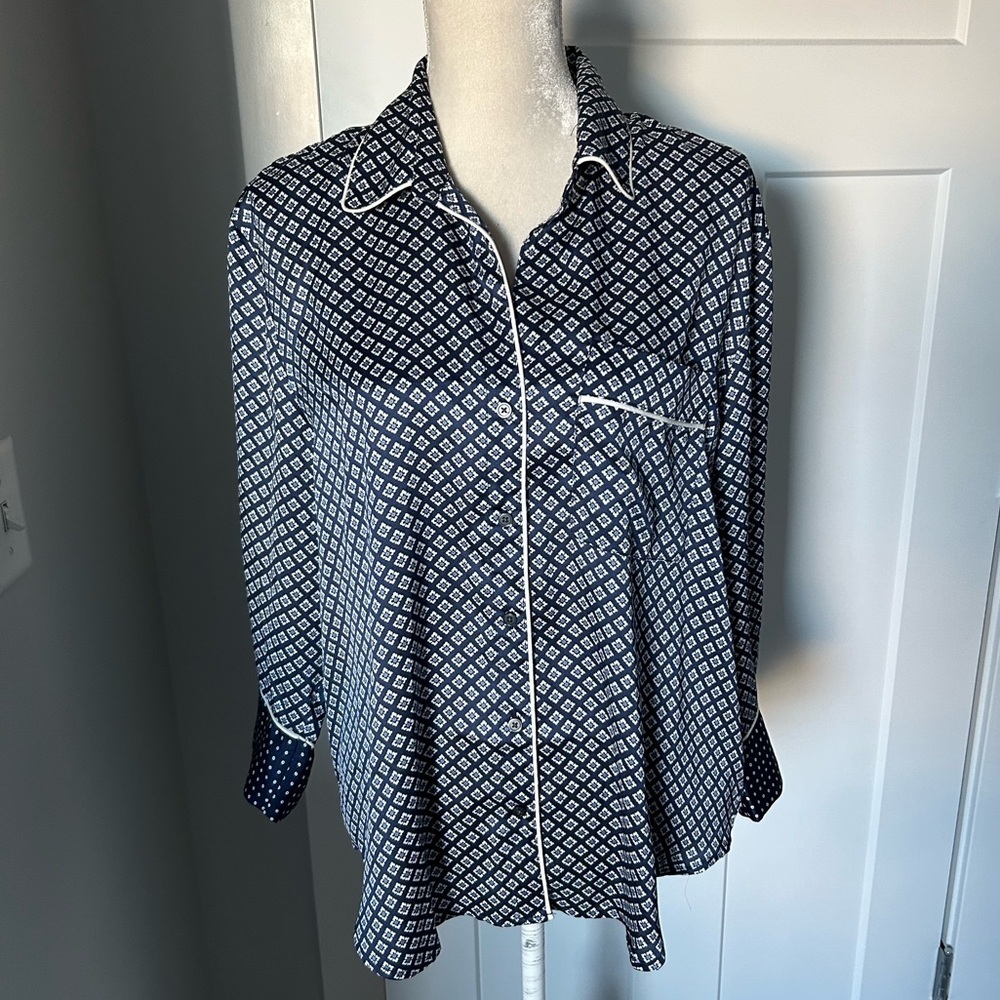 Gap Satin Loungewear/Pajama Button Down Top